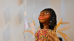 Convocan a creadoras y artistas para participar del premio 8M