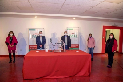 IVUJ realiz&oacute; sorteo de viviendas de ADEP