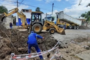 Agua Potable de Jujuy y la municipalidad de San Salvador de Jujuy realizan importante obra de acueductos y conexiones domiciliarias