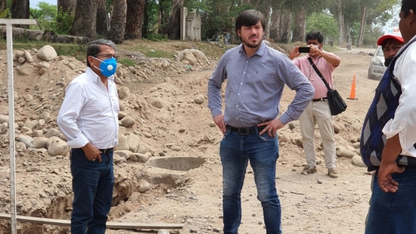 Cloacas para el Barrio Ledesma y 1 de Mayo