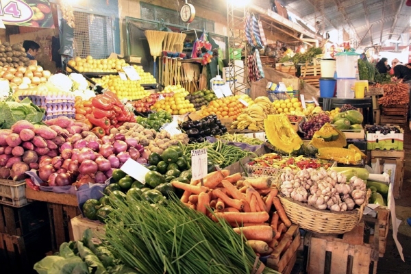 Nuevo horario de atenci&oacute;n para los mercados de Almirante Brown e Hip&oacute;lito Yrigoyen