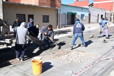 El programa de Obras Mixtas municipal sum&oacute; mas pavimento