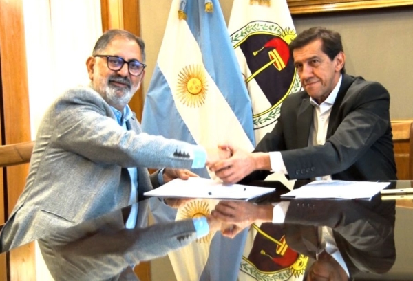 Sadir y "chuli" Jorge firmaron convenio para desarrollo de obras en la Capital