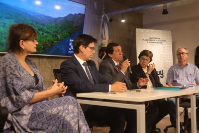 Desarrollo de Infraestructura de Datos Espaciales