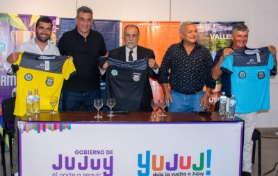 Se present&oacute; la Escuela de &Aacute;rbitros de F&uacute;tbol en Jujuy