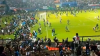 Tragedia en el fútbol de Indonesia: más de 100 muertos en enfrentamientos