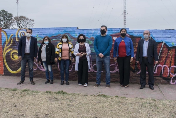 Inauguraron el Mural "La Vereda del Tango"