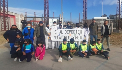 Deporte social e inclusivo y concientizaci&oacute;n anti-bullying en Alto Comedero