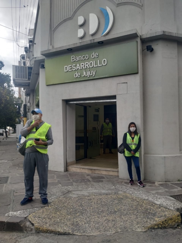 El Banco de Desarrollo de Jujuy abri&oacute; sus puertas y se podr&aacute;n abonar servicios