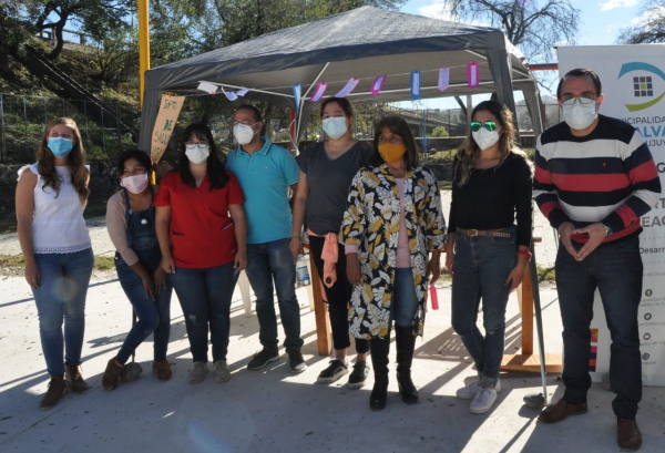 Cami&oacute;n de la Mujer brindo asistencia en barrios de capital