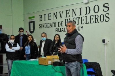 Capacitan a cooperativas y mutuales en actualizaci&oacute;n fiscal