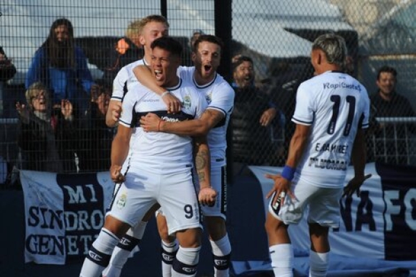 Liga Profesional: Gimnasia logr&oacute; su primer triunfo en La Plata