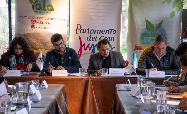 Gran jujuy: Conflicto jurisdiccional con Ocloyas y Obras de Infraestructura