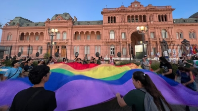 El Gobierno prohibir&aacute; los tratamientos de cambio de g&eacute;nero para menores de 18 a&ntilde;os