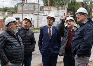 Sadir recorrió las obras de las Torres de Luján que registran un avance del 70%