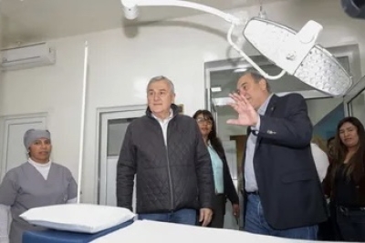 Morales inaugur&oacute; la sala de tomograf&iacute;a del hospital de Humahuaca
