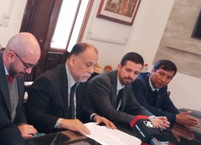 "El agua no se enterga". Gobierno aclar&oacute; acuerdo con empresa Israel&iacute;