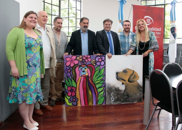 ENTREGARON LOS &Uacute;LTIMOS CUADROS CON FIN SOLIDARIO