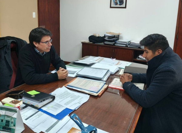 Ministro de Hacienda recibi&oacute; al comisionado de Huacalera