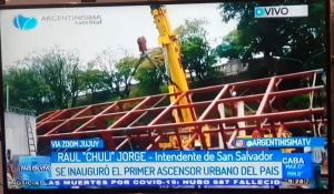 Destacan instalaci&oacute;n del primer ascensor urbano del pa&iacute;s
