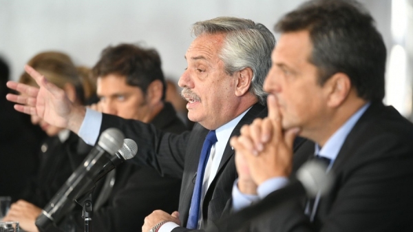 "Estoy esperando que la justicia llame a los ladrones de guante blanco"