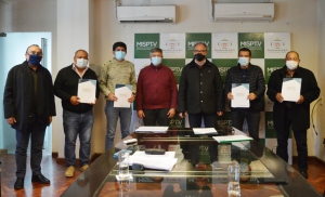 Obras en municipios: m&aacute;s convenios para ciudades del Ramal