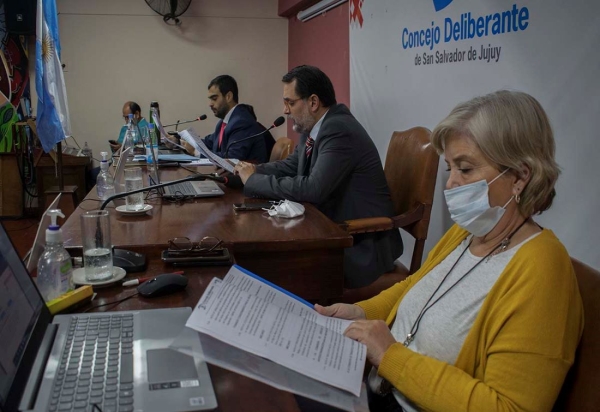 Concejales capitalinos sesionaron e ingresaron 180 proyectos