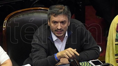 M&aacute;ximo Kirchner renunci&oacute; a la presidencia del bloque del FdT