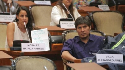 El FIT responsabiliz&oacute; al Gobierno por los Vacunados Vip