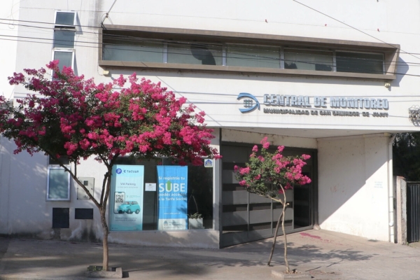 El tr&aacute;mite para el Pase Libre se realiza a trav&eacute;s de la p&aacute;gina web municipal