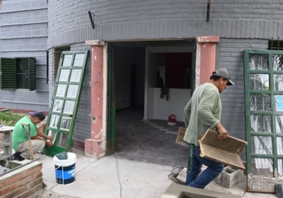 Jorge supervis&oacute; las obras donde funcionar&aacute; la Direcci&oacute;n de Educaci&oacute;n