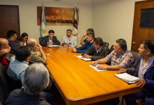 Avanza el di&aacute;logo entre el Gobierno  y representantes de las fuerzas de Seguridad