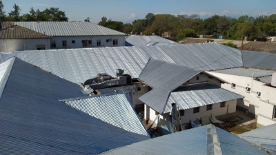 Obras de nuevas cubiertas en el hospital Or&iacute;as: &uacute;ltimo tramo