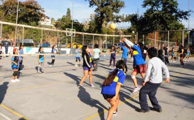 Deporte social en el Centro Deportivo Municipal N°1