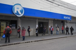 Rentas: Facilitan atenci&oacute;n a usuarios
