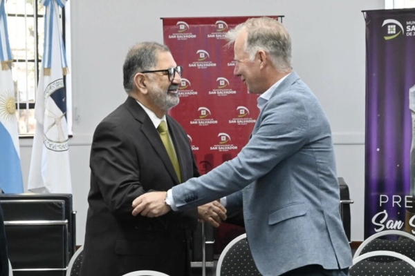 El intendente Jorge recibi&oacute; a equipo t&eacute;cnico del Banco Mundial