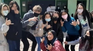 Presentan el libro digital "Voces que cuentan en pandemia"