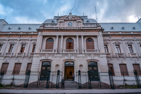 Los d&iacute;as 22 y el 29 ser&aacute;n asueto administrativo y escolar en toda la provincia