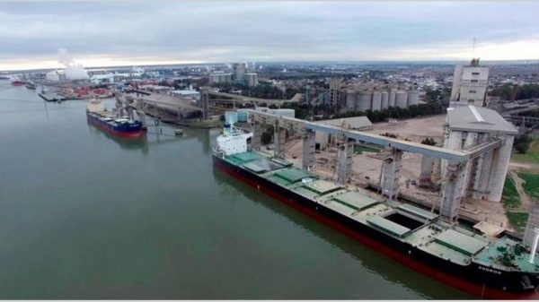 La inversi&oacute;n se desplom&oacute; casi 26% en agosto y es uno de los motivos por los que el Gobierno mira a China para atraer proyectos