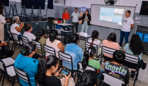 Escuela Municipal impulsa clases de nataci&oacute;n gratuita