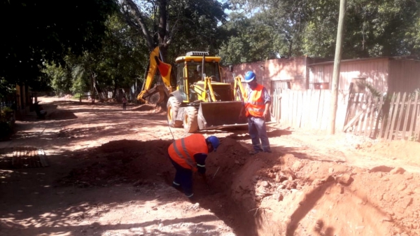 Ampliaron la red cloacal en Yuto