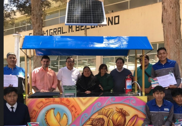 Maiumara. 1º carro gastronómico abastecido por energía solar