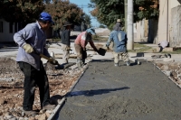 Obras en B&deg; Tupac Amaru: avanzan pavimentos y parque urbano