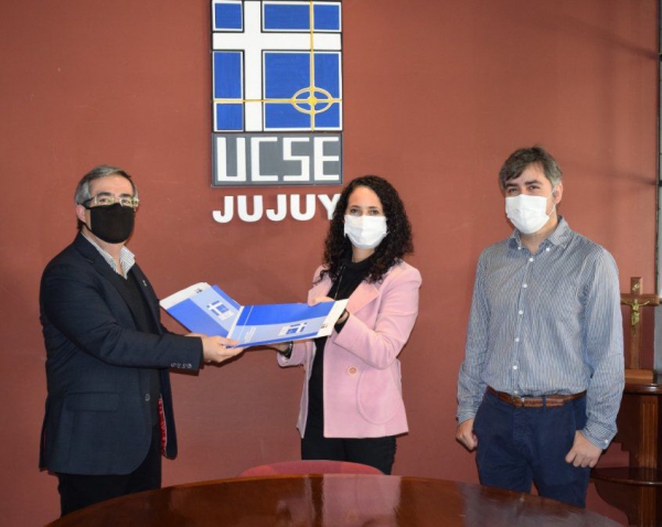 Salud firm&oacute; convenio de colaboraci&oacute;n con la UCSE &ndash; DASS