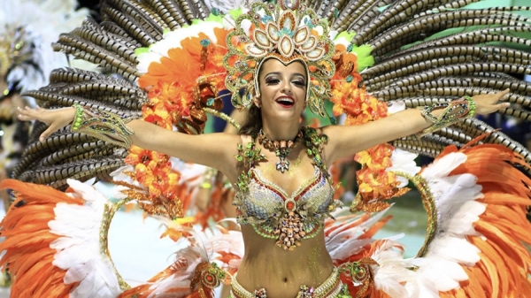 Incendios y Carnaval en Corrientes