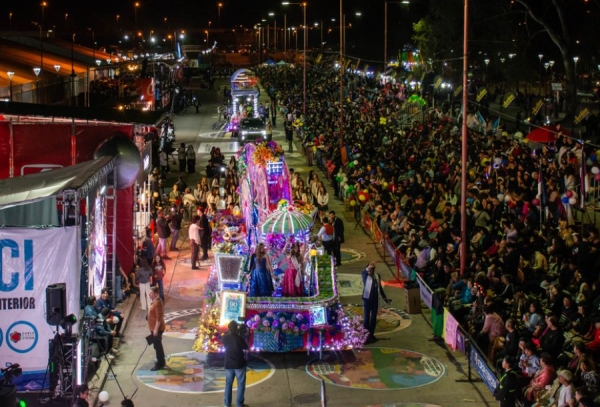 75&deg; edici&oacute;n. Las carrozas ya son protagonistas de la FNE en Ciudad Cultural