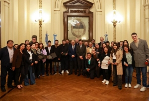 Día del Periodista. De3fender el oficio frente a la intolerancia digital