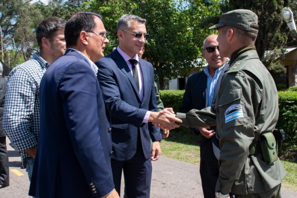 Aguiar particip&oacute; del cambio de autoridades del Escuadr&oacute;n 53 de Gendarmer&iacute;a