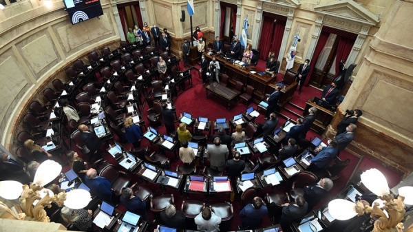 Senado: acordaron sesionar antes del recambio de legisladores