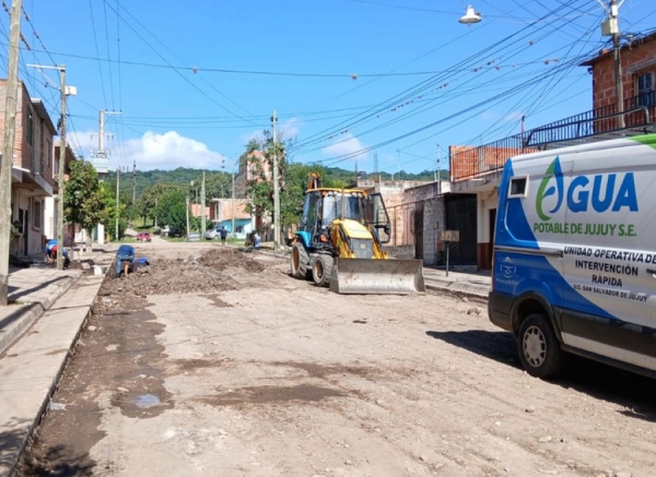 Agua Potable renueva redes para habilitar pavimentaciones